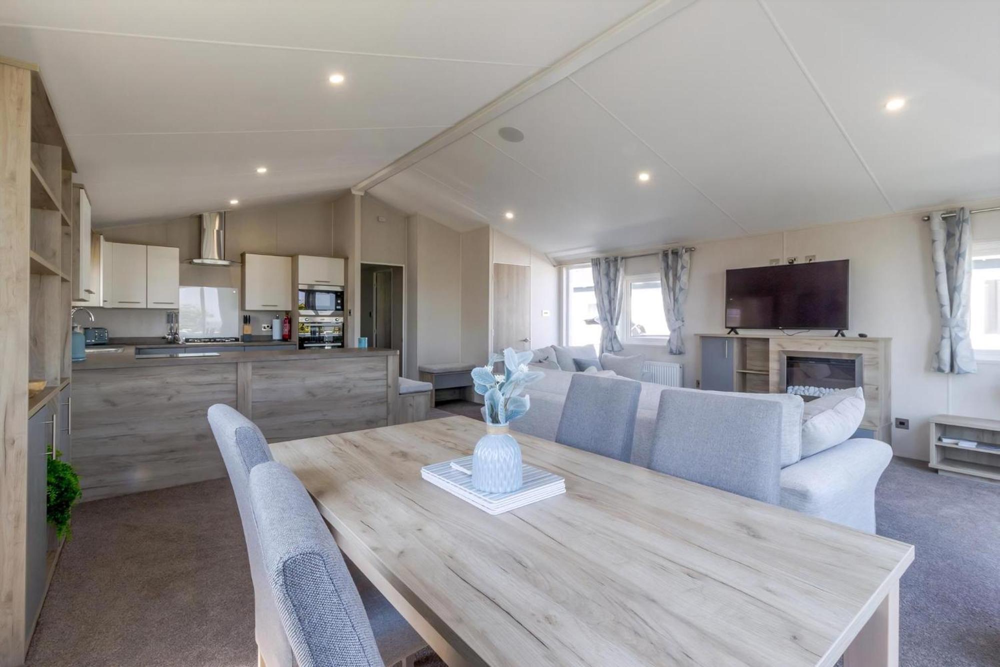 Stunning 6 Berth Lodge With Full Sea Views In Suffolk Ref 68007Cr Lowestoft Εξωτερικό φωτογραφία