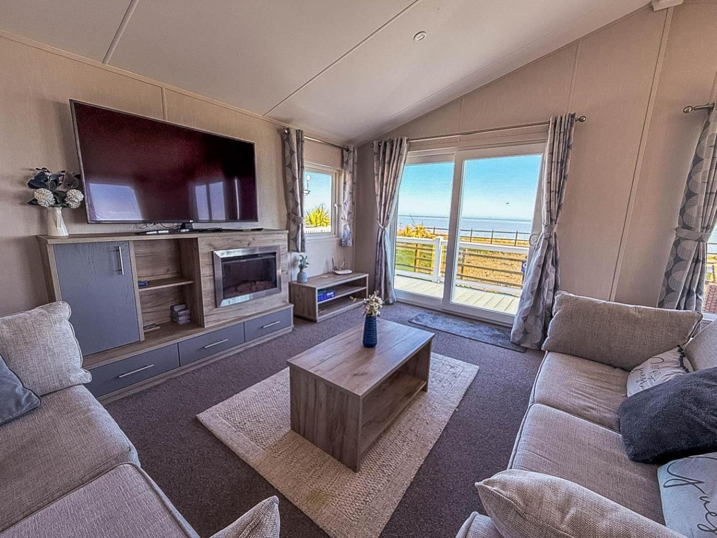 Stunning 6 Berth Lodge With Full Sea Views In Suffolk Ref 68007Cr Lowestoft Εξωτερικό φωτογραφία